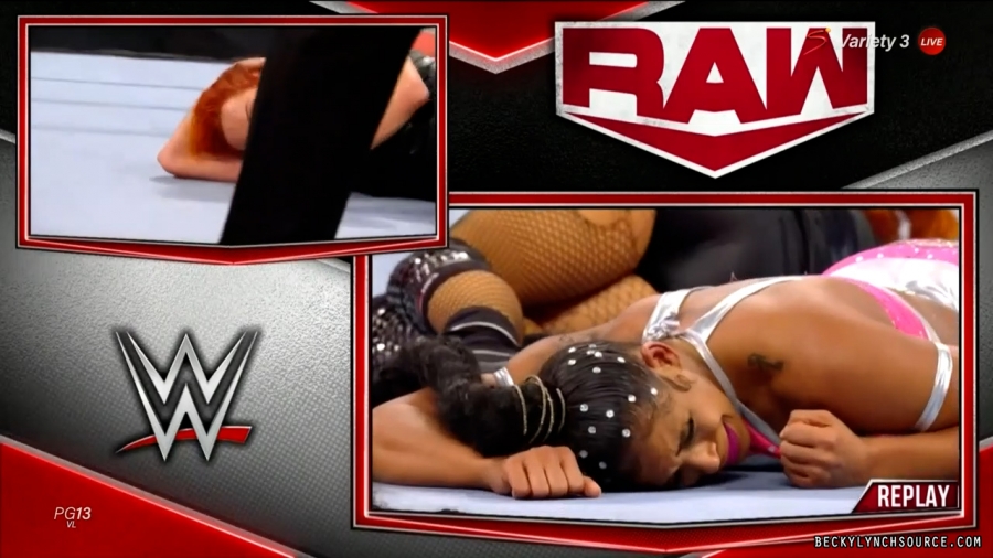 beckyraw20211101_00_17_16_15_Still1496.jpg
