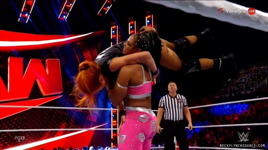 beckyraw20211101_00_17_29_15_Still1518.jpg
