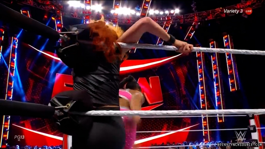 beckyraw20211101_00_17_41_15_Still1542.jpg