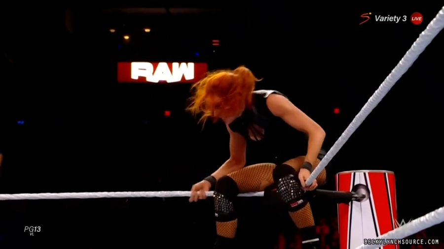 beckyraw20211101_00_17_44_15_Still1548.jpg