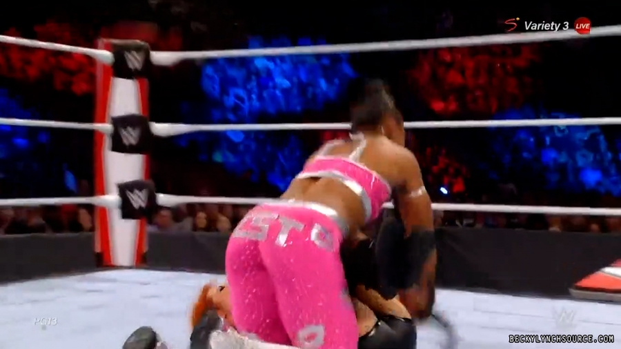 beckyraw20211101_00_18_11_00_Still1591.jpg