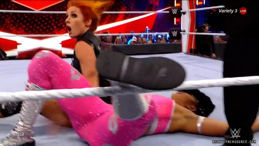 beckyraw20211101_00_18_29_00_Still1627.jpg