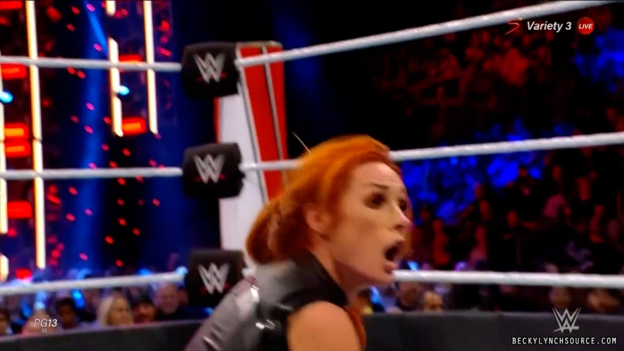 beckyraw20211101_00_18_32_00_Still1633.jpg