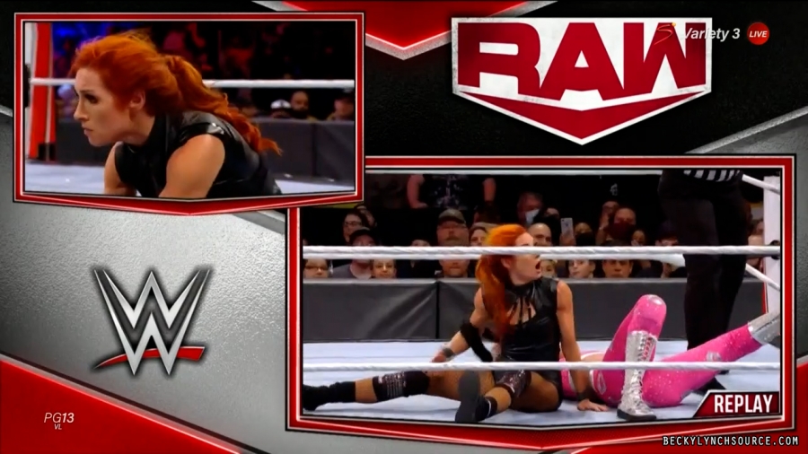 beckyraw20211101_00_18_46_15_Still1662.jpg