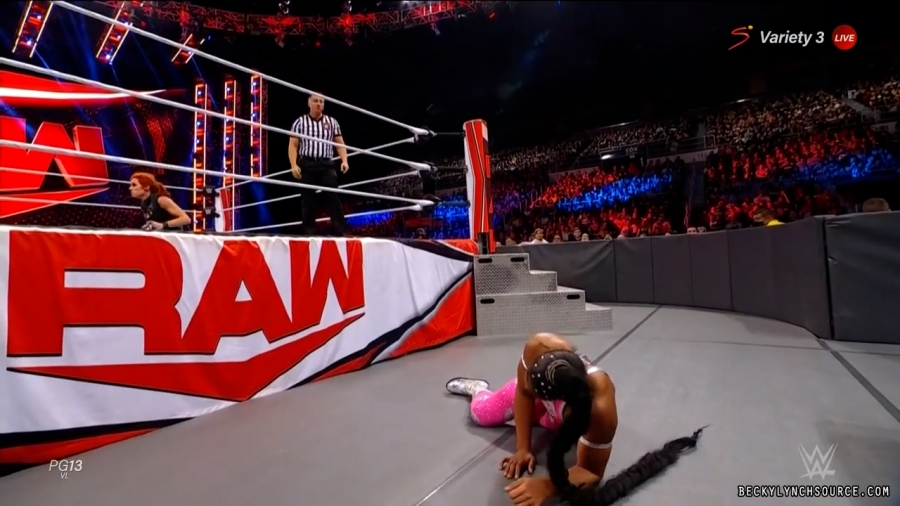 beckyraw20211101_00_18_51_15_Still1672.jpg