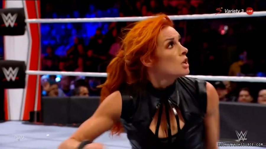 beckyraw20211101_00_18_52_15_Still1674.jpg