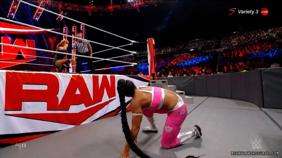 beckyraw20211101_00_18_55_15_Still1680.jpg