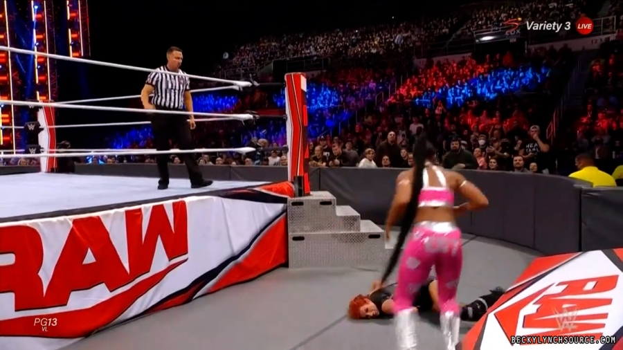 beckyraw20211101_00_19_14_15_Still1718.jpg