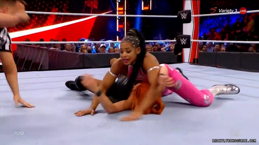 beckyraw20211101_00_19_26_00_Still1740.jpg