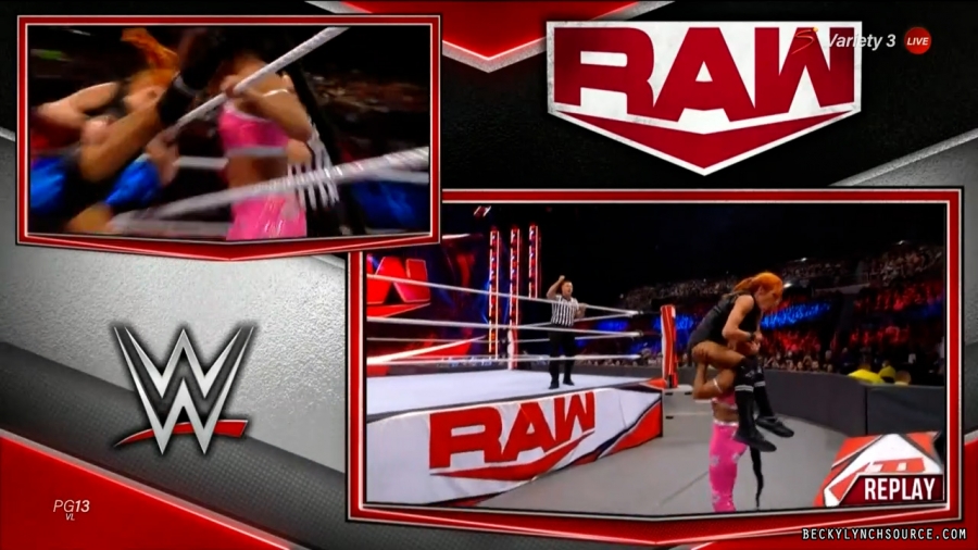 beckyraw20211101_00_19_42_00_Still1761.jpg