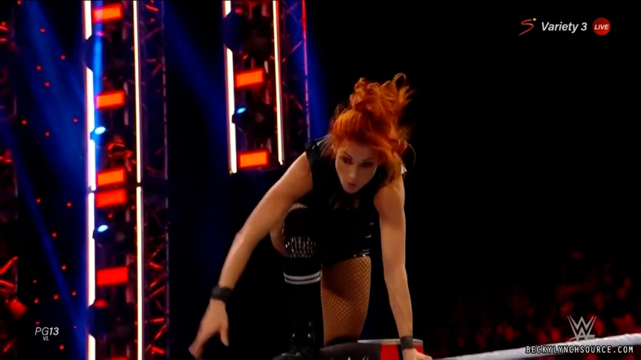 beckyraw20211101_00_19_45_20_Still1769.jpg