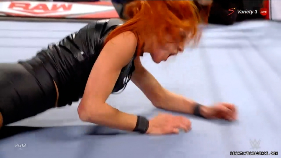 beckyraw20211101_00_19_59_15_Still1796.jpg