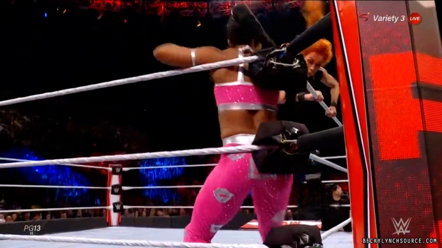 beckyraw20211101_00_20_23_15_Still1819.jpg