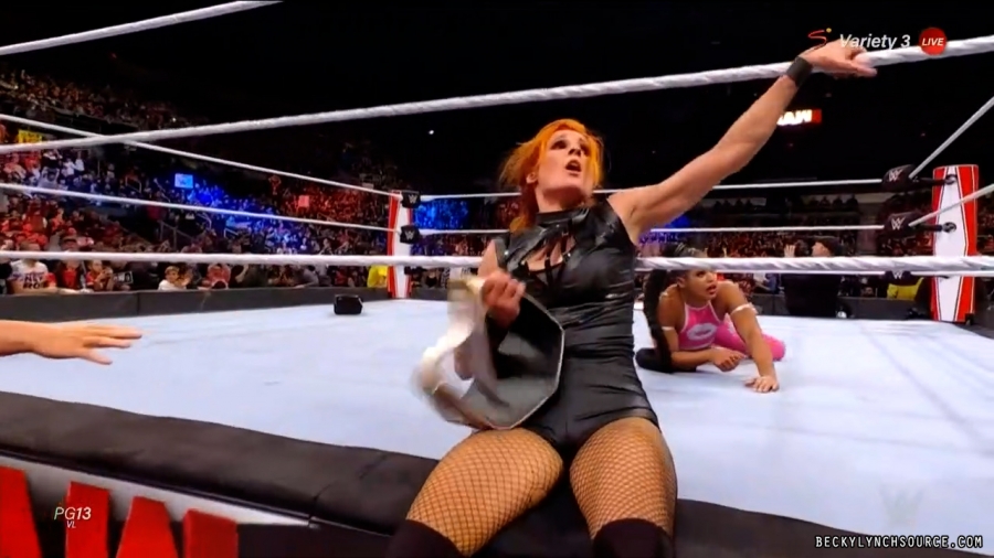 beckyraw20211101_00_20_56_00_Still1873.jpg