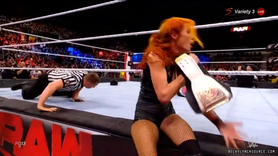 beckyraw20211101_00_20_59_00_Still1876.jpg