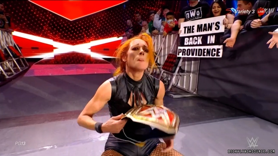 beckyraw20211101_00_21_22_15_Still1901.jpg
