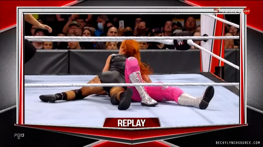 beckyraw20211101_00_21_40_00_Still1927.jpg