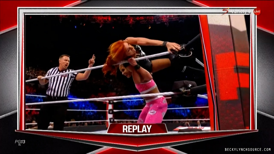 beckyraw20211101_00_21_55_15_Still1954.jpg