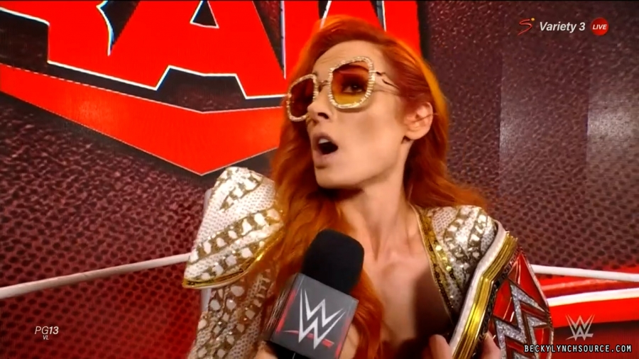 beckyraw20211101_00_23_25_15_Still2097.jpg