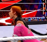 beckyraw20211101_00_18_29_15_Still1628.jpg