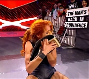 beckyraw20211101_00_21_21_15_Still1899.jpg