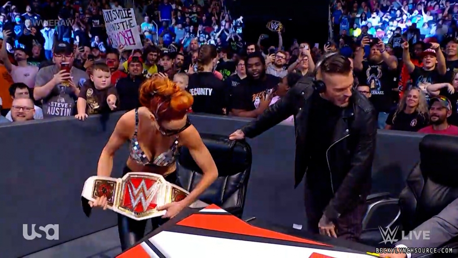 beckyraw20211108_00_00_52_00_Still071.jpg