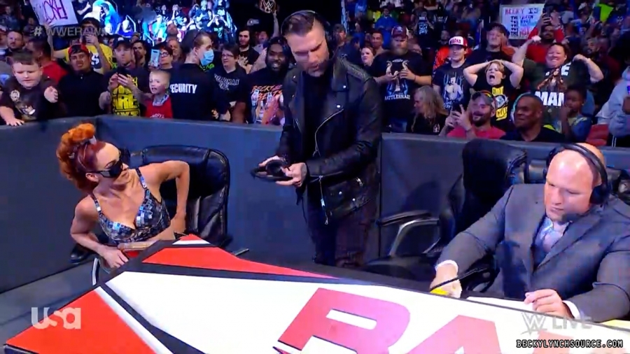 beckyraw20211108_00_00_56_15_Still078.jpg