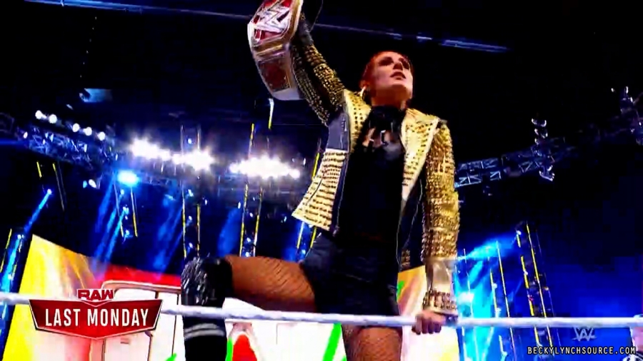 beckyraw20211108_00_03_42_15_Still111.jpg