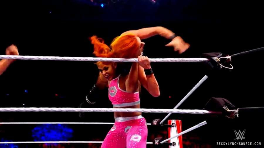 beckyraw20211108_00_04_04_15_Still141.jpg