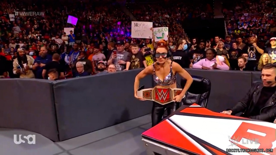 beckyraw20211108_00_04_34_00_Still180.jpg