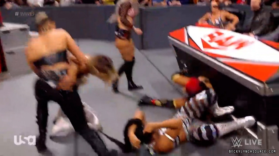 beckyraw20211108_00_09_41_15_Still286.jpg
