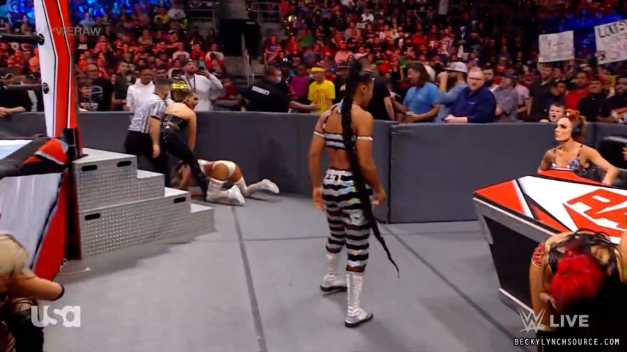 beckyraw20211108_00_09_54_00_Still302.jpg