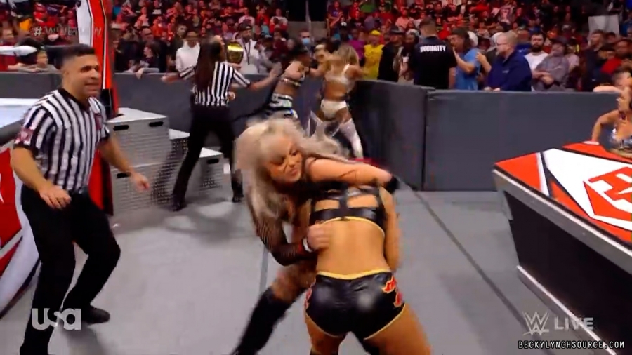 beckyraw20211108_00_10_03_00_Still320.jpg