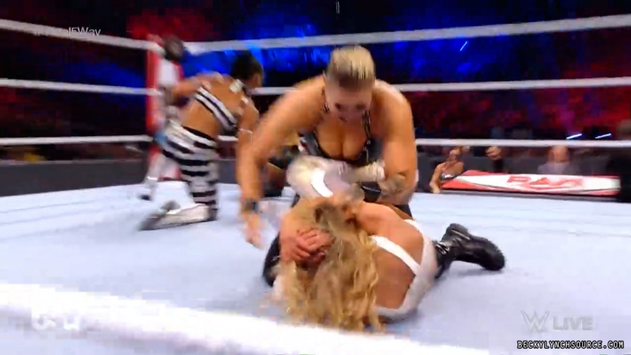 beckyraw20211108_00_10_55_00_Still334.jpg