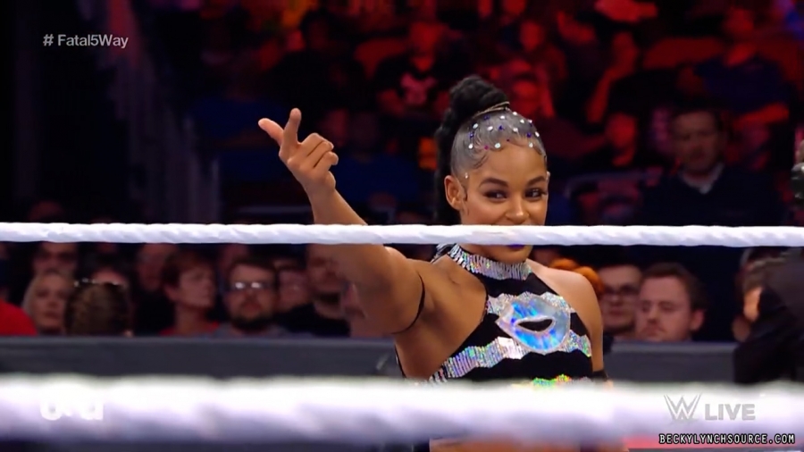 beckyraw20211108_00_11_23_15_Still344.jpg
