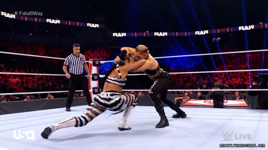 beckyraw20211108_00_11_47_00_Still347.jpg