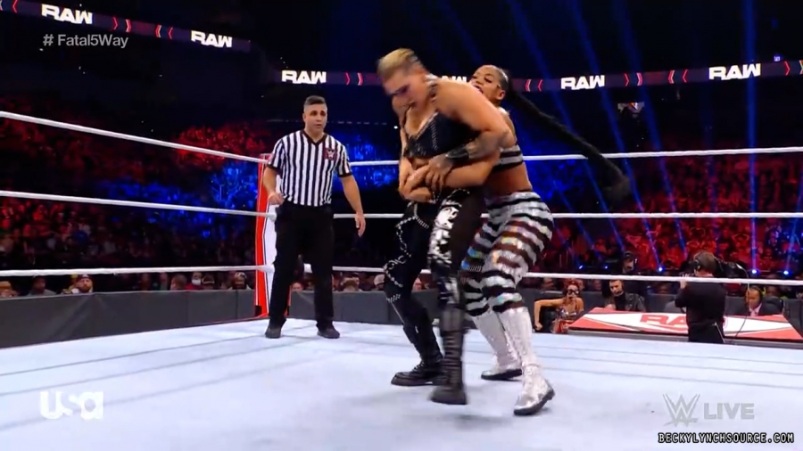 beckyraw20211108_00_12_01_15_Still365.jpg