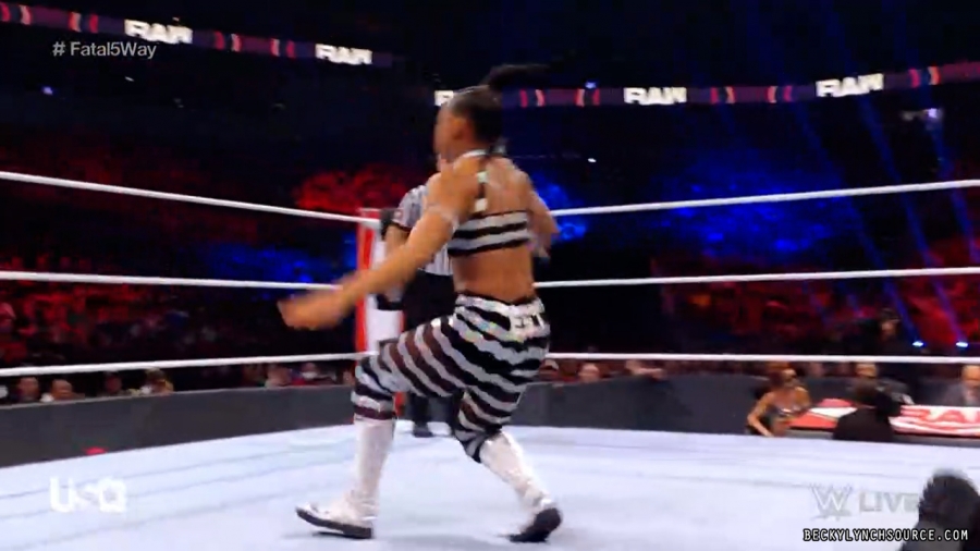 beckyraw20211108_00_12_21_15_Still380.jpg