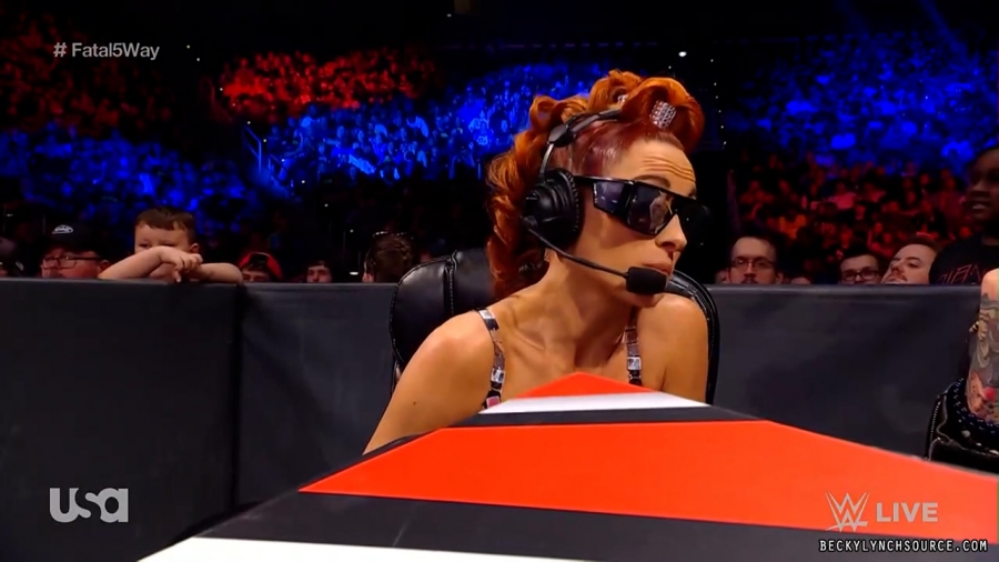 beckyraw20211108_00_13_09_15_Still387.jpg