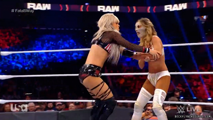 beckyraw20211108_00_15_41_00_Still422.jpg