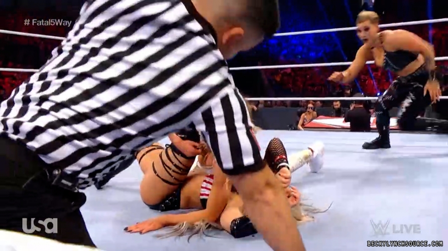 beckyraw20211108_00_18_00_00_Still451.jpg