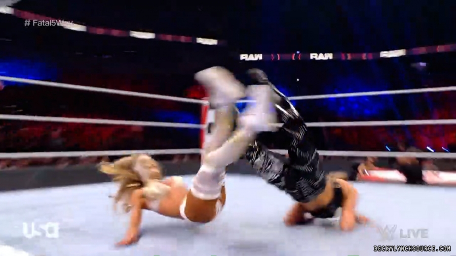 beckyraw20211108_00_18_15_15_Still455.jpg