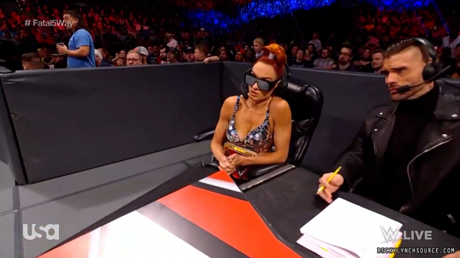 beckyraw20211108_00_20_25_15_Still502.jpg
