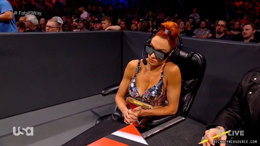 beckyraw20211108_00_20_27_15_Still506.jpg