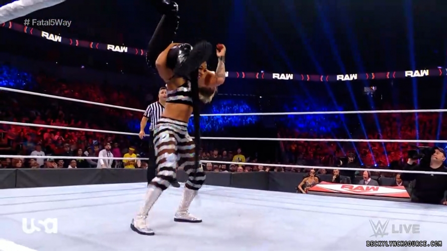 beckyraw20211108_00_21_31_00_Still550.jpg