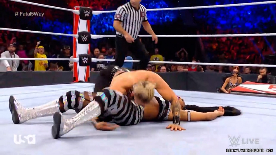 beckyraw20211108_00_21_46_00_Still552.jpg