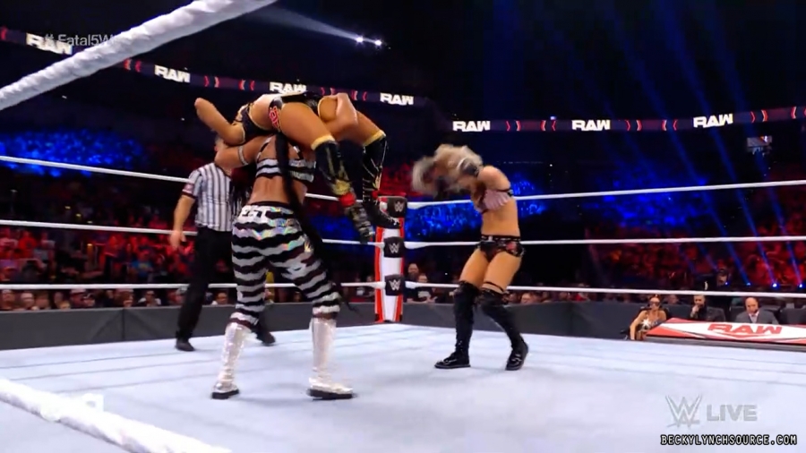 beckyraw20211108_00_23_15_00_Still586.jpg