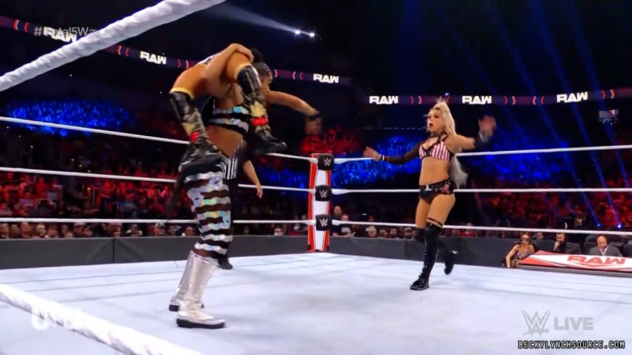 beckyraw20211108_00_23_15_15_Still587.jpg