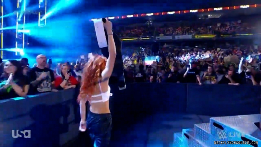 beckyraw20211115_00_00_29_15_Still043.jpg