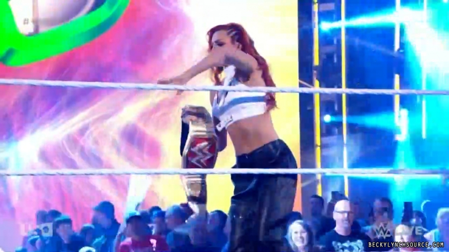 beckyraw20211115_00_00_36_15_Still055.jpg